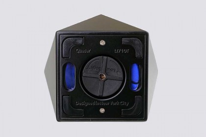 LI710T1_3